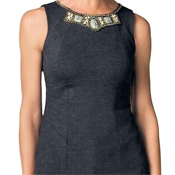 Cabi #508 Sleeveless Embellished Top Gray Size 4 - Picture 1 of 11